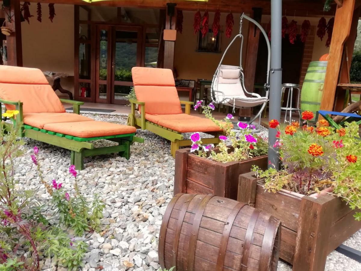 Le Chalet Del Pollino Rotonda Exteriör bild